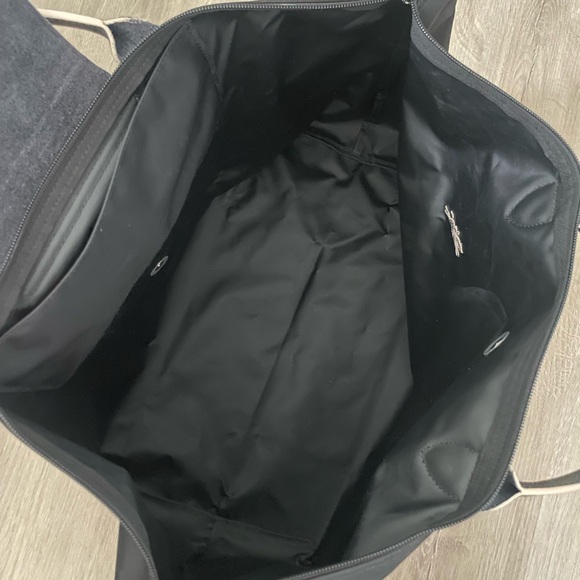 Longchamp Large Black Foldable Le Pliage Tote with Top Handles - Picture 3 of 12